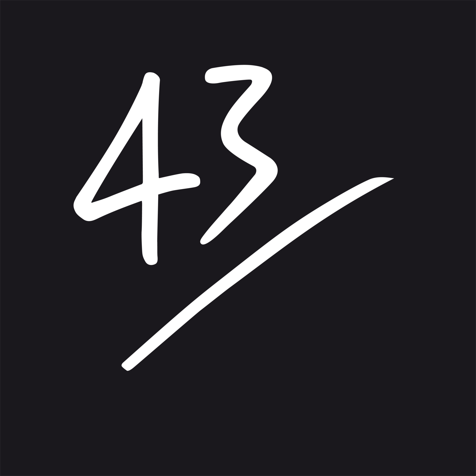 43einhalb ロゴ